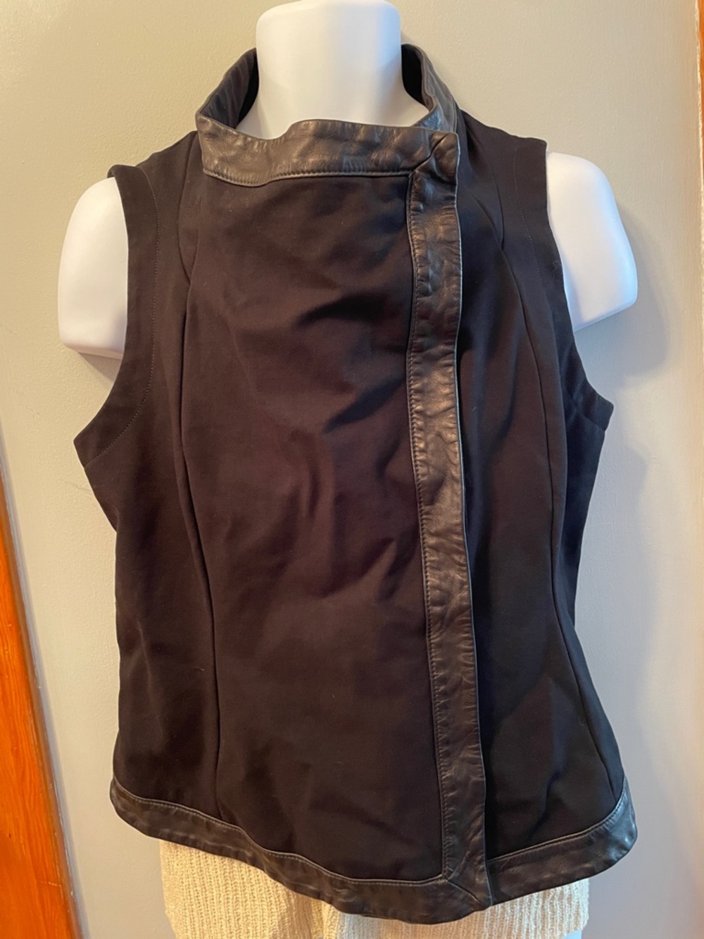 GRETA CONSTANTINE Leather Trim Sleeveless Black Danier Leather Sleek Urban Vest